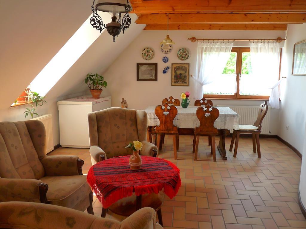 Aranyhaz Apartmanszallas Tihany Bagian luar foto
